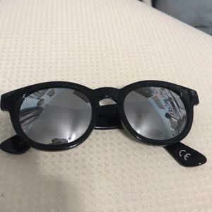 black vans sunglasses